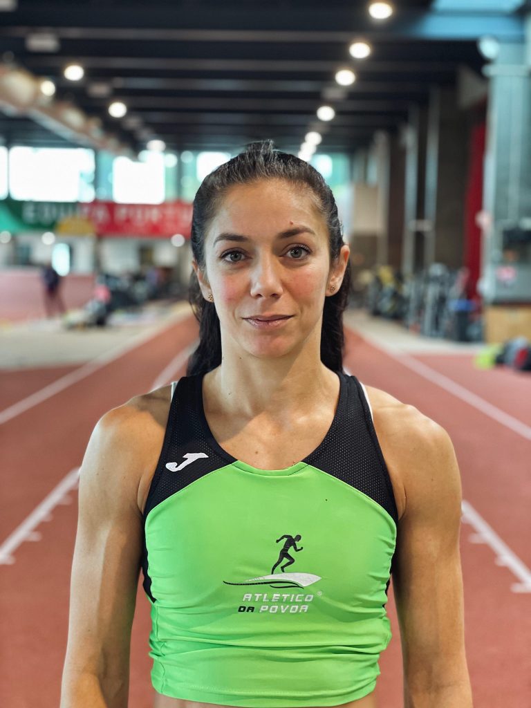 Arcuense Cátia Pereira campeã nacional de salto com vara