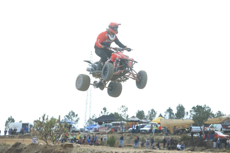 Piloto arcuense vai participar no Campeonato da Europa de Quadcross