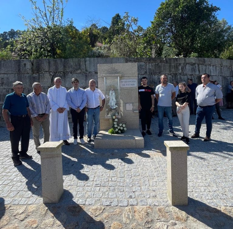 Inauguração e bênção das alminhas de Nossa Senhora de Fátima em Mei
