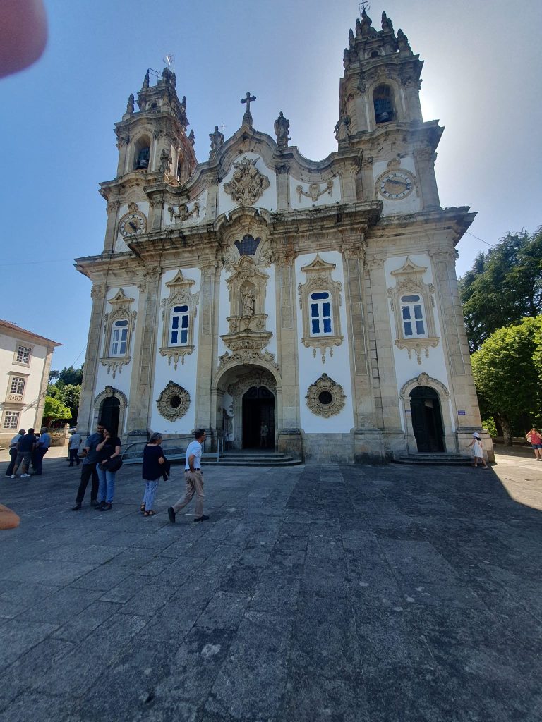 Cruzeiro no rio Douro ponto alto do passeio anual promovido pela Junta de Cabreiro