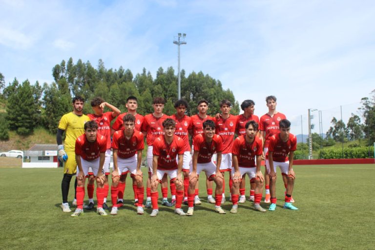 Torneios de verão catapultam futebol de formação da ARC Paçô