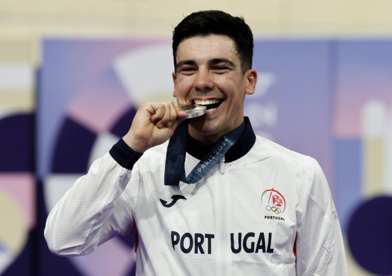 Ouro e prata em Paris Vianense Iúri Leitão primeiro português a conquistar duas medalhas numa edição de Jogos Olímpicos
